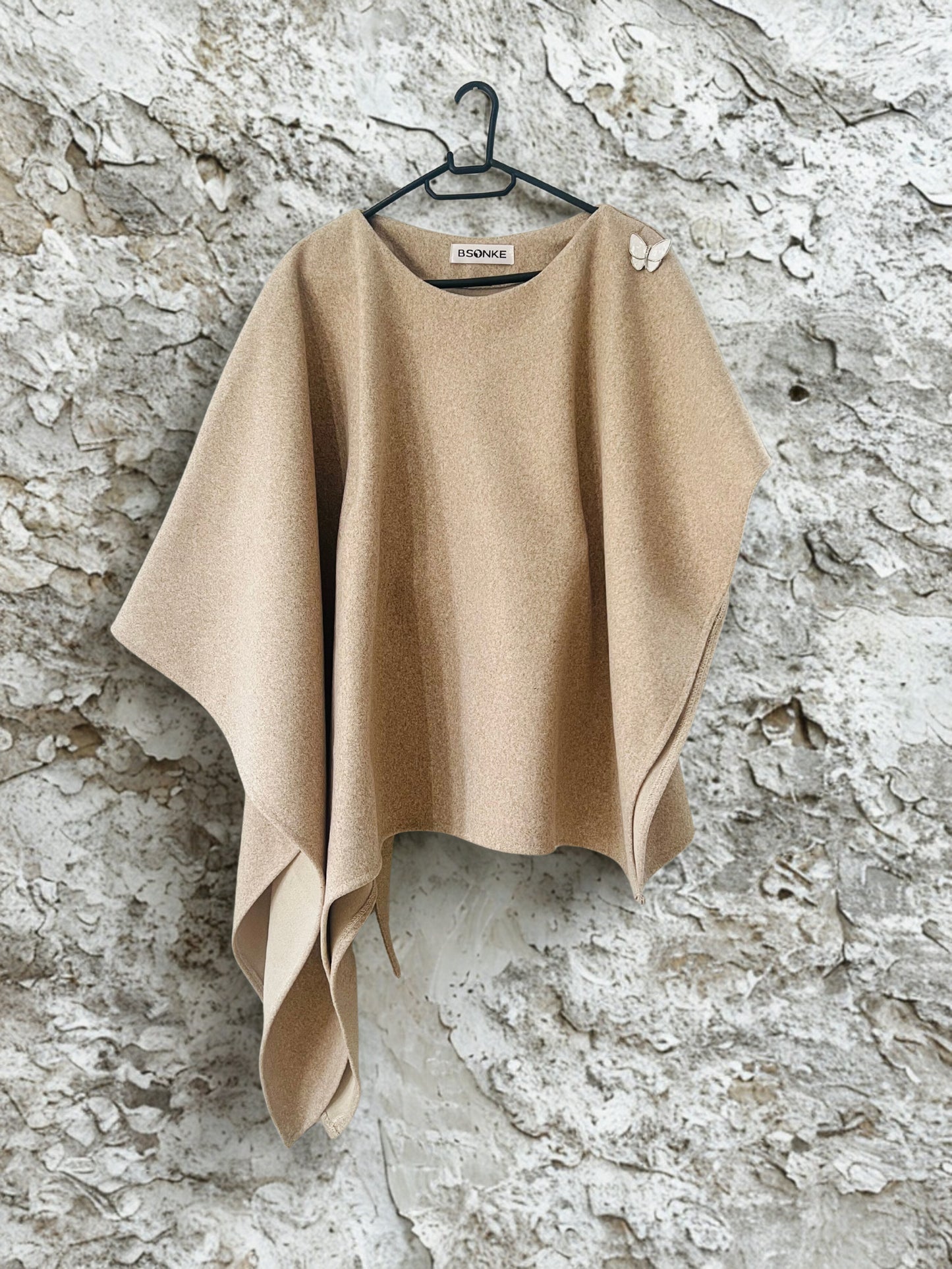 KB-Cape with butterfly brooch